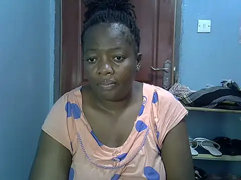 Ebonyceline webcam