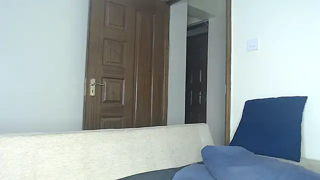 NIKKIE_LOVE webcam