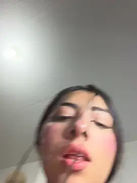 cherry_skinnyy_ webcam
