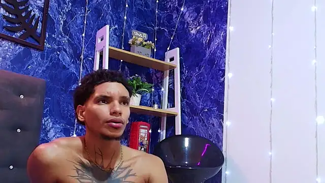 kai_storm77 webcam