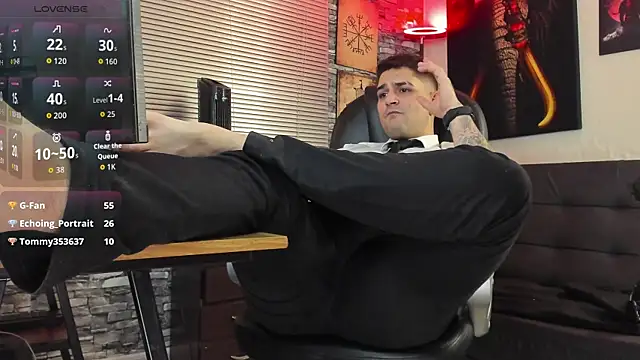 Nicolas_Fellener live cam on StripChat