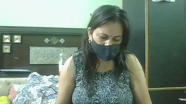 couplesuni live cam on StripChat