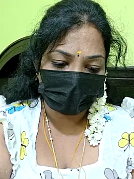 Tamil_Mithra webcam