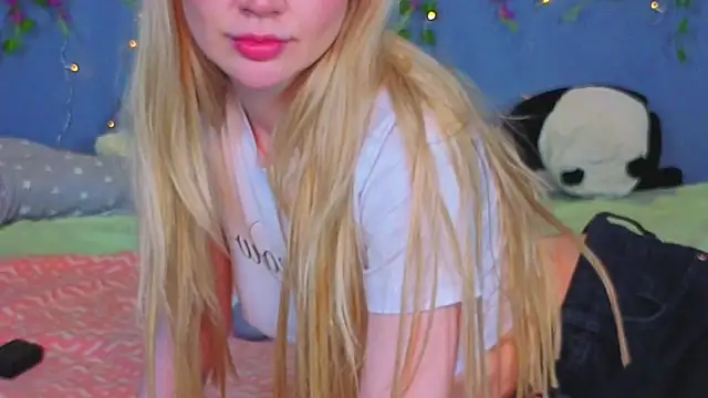 Lillie_Berry webcam