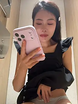 youyou-baby999 webcam