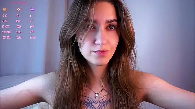 ClarineCasebolt webcam