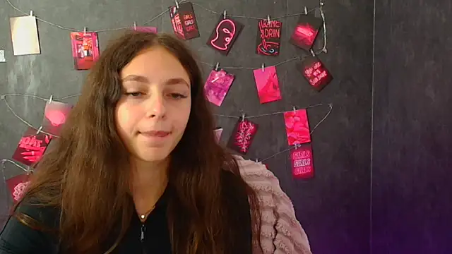 KissMeJulia webcam