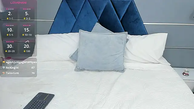 AprilDeRossi webcam