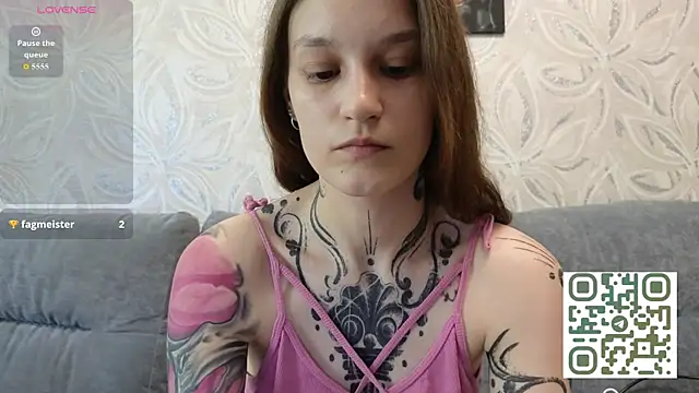 Little_skinnyDevil webcam