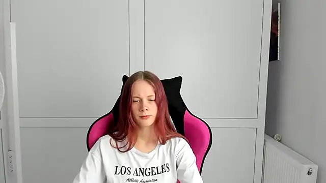 Skylar_spring webcam