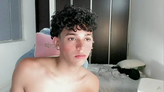 2c_Bby webcam
