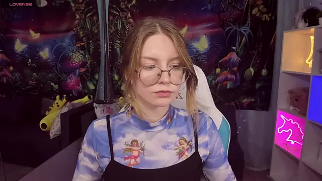 MaryVance webcam