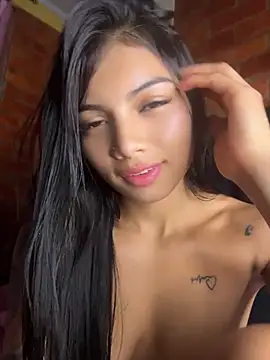 NatashaaSweet_ webcam