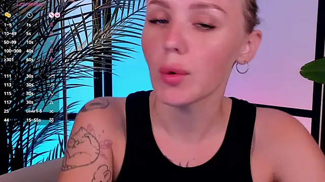 LianaFord webcam