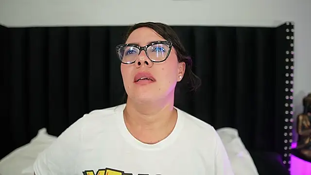hotlatinateacher webcam