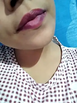 Anki-doll webcam