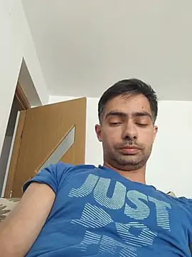andreiiiii2025 webcam