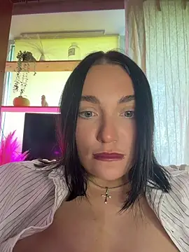 LucyHotty_ live cam on StripChat