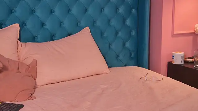 EvaAmantti webcam