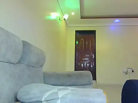 miss_curvy0 webcam