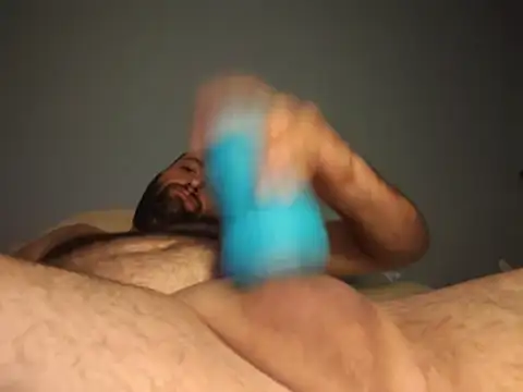 Hawkward69 live cam on StripChat