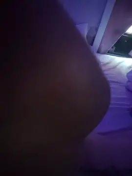 Cummaker69 webcam