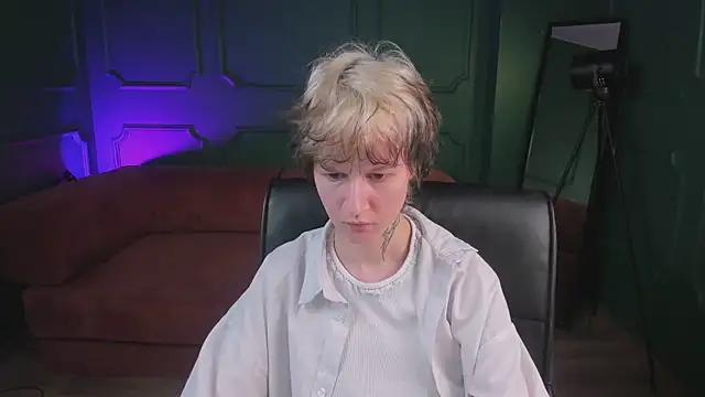 Senpai_Sins webcam