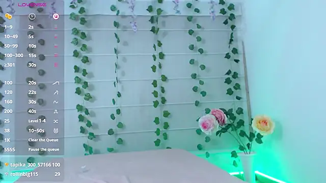 Sarabubbie webcam