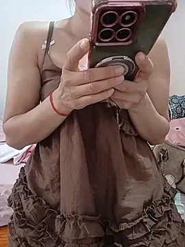Linda-yiyi webcam