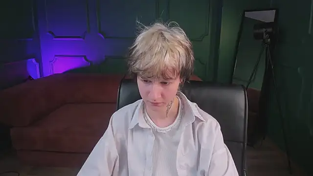 Senpai_Sins webcam