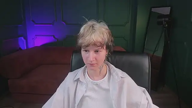 Senpai_Sins webcam
