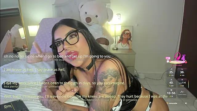 yourlilo24 live cam on StripChat
