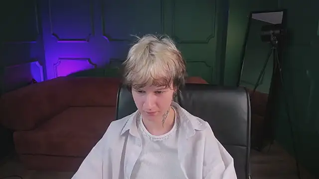 Senpai_Sins webcam
