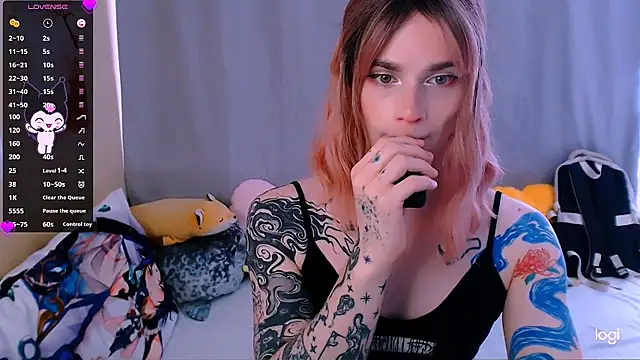 Alice_Hells webcam