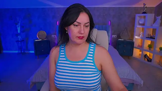 VelvetLuck webcam