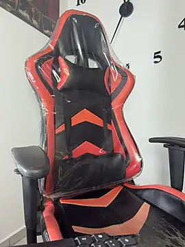 miapichxs live cam on StripChat