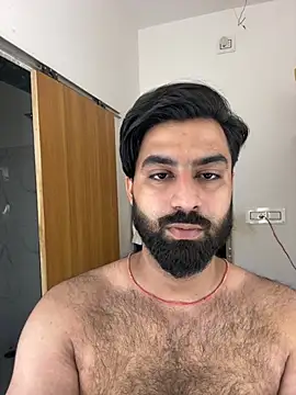 Royalboy_03 live now