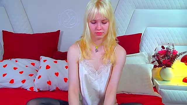 HannahHollis live cam on StripChat