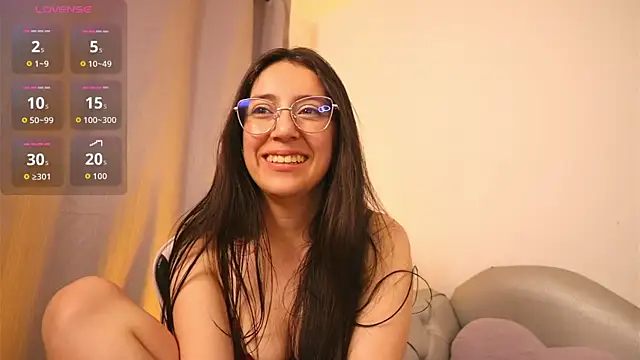 sweet_sammy_ (F young) - 👑Masturbate your Dick With My Boobs 👑