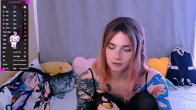 Alice_Hells webcam