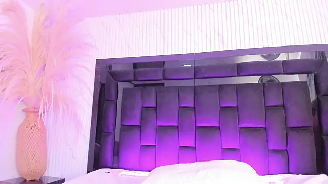 CarlySommers live sex cam