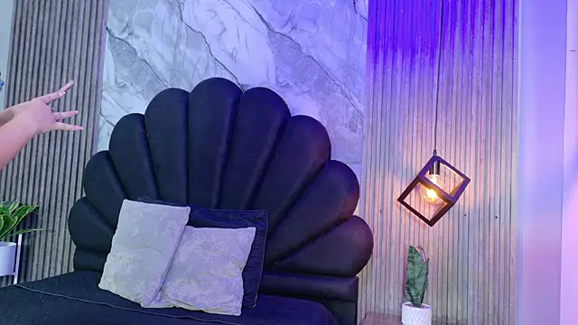 vicky_lopez webcam