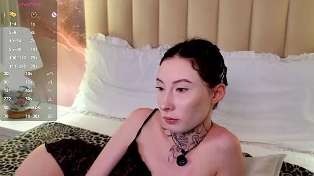 roxy_morrison_x webcam