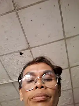 sexynoty69 webcam