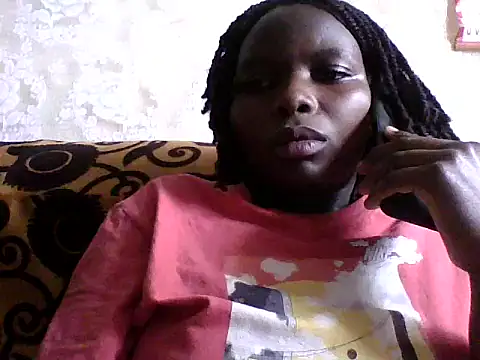 lucyswee webcam