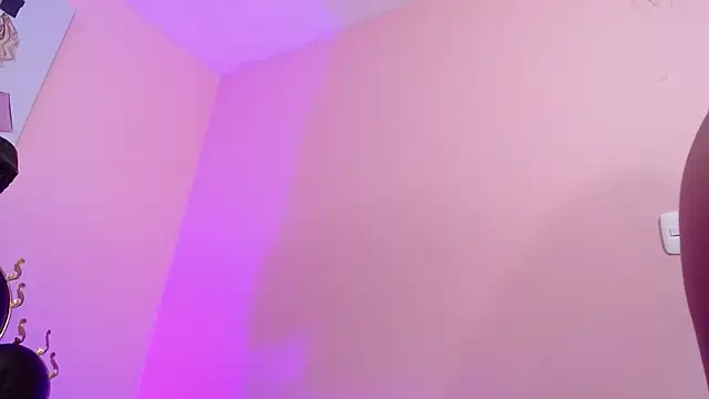Nahomi_xxx webcam