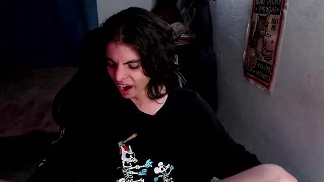 Elastic_Fantasy webcam