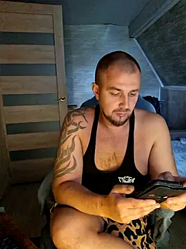 Foxyshaved webcam