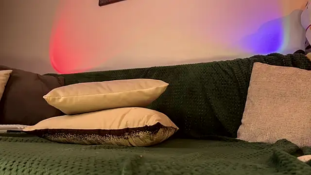 _ccrystaa_ webcam