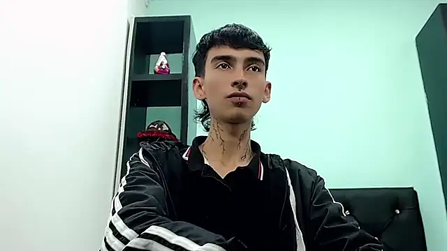 ttimy_x_boy webcam